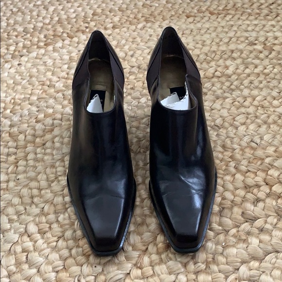 Vintage Stuart Weitzman leather heels - Picture 2 of 5